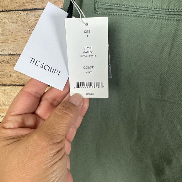 $258 The Script “Matilde” Green Cropped Pants Sz 4 - Picture 6 of 11
